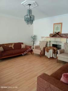 Sakarya Mahmudiyede Satılık Bahçeli Villa 29