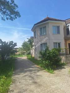 Sakarya Mahmudiyede Satılık Bahçeli Villa 8