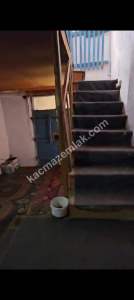 Kütahya Çavdarhisarda Satılık Çiftlik Evi 10