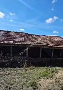 Kütahya Çavdarhisarda Satılık Çiftlik Evi 2