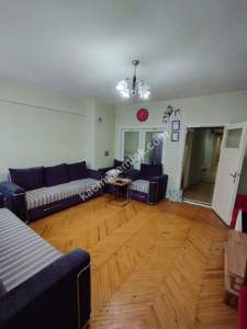 Afyon Cumhuriyet Mahallesinde Satılık 3+1 Daire 1