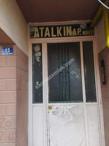 Afyon Cumhuriyet Mahallesinde Satılık 3+1 Daire 16