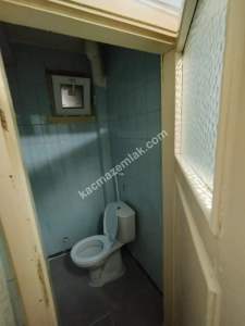 Afyon Cumhuriyet Mahallesinde Satılık 3+1 Daire 11