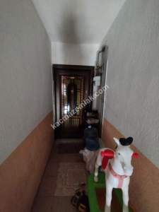 Afyon Eşref Paşa Mahallesinde Satılık 3+1 Daire 16