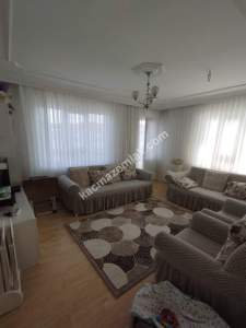 Afyon Eşref Paşa Mahallesinde Satılık 3+1 Daire 2