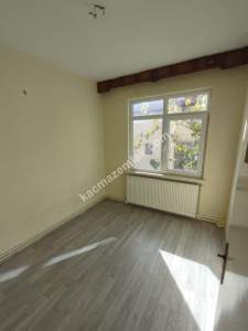 Afyon Hamidiye Mahallesinde Satılık 3+1 Daire 7