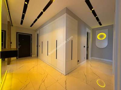 Aksaray Tacin Mah. Satılık Lüks Daire 19