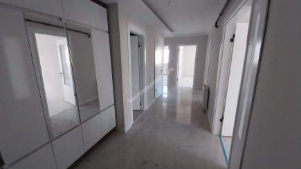 Polatlı Şehitlik Mahallesinde Sıfır 4+1 Daire 1