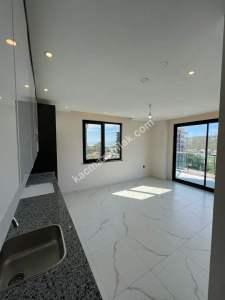 Konak Green Towers'ta Satılık 2+1 Full Aktiviteli Dair 4