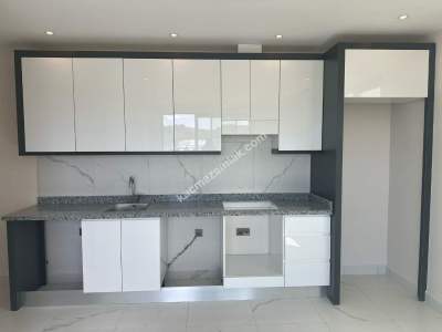 Konak Green Towers'ta Satılık 2+1 Full Aktiviteli Dair 6