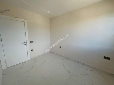 Konak Green Towers'ta Satılık 2+1 Full Aktiviteli Dair 9