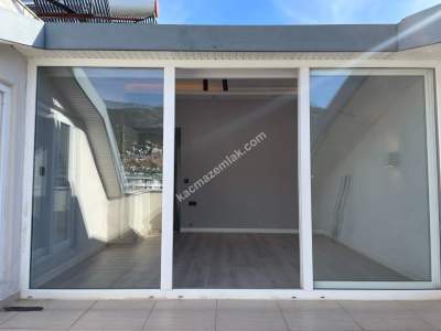 Alanya Cikcilli'de Satılık Tek Tapulu 2 Adet 3+1 Daire 23