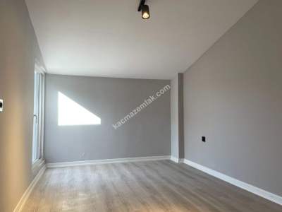 Alanya Cikcilli'de Satılık Tek Tapulu 2 Adet 3+1 Daire 26