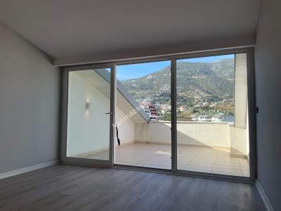 Alanya Cikcilli'de Satılık Tek Tapulu 2 Adet 3+1 Daire 20