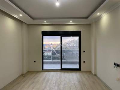 Demirtaş'ta Satılık Deniz Manzaralı 2+1 Sıfır Daire 9