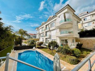 Alanya Merkez'De Satılık 2+1 Deniz Manzaralı Daire