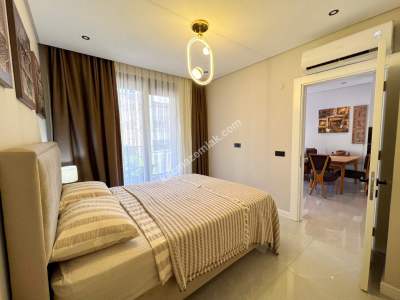 Alanya Kleopatra'da Lüks 1+1 Eşyalı Satılık Daire 37