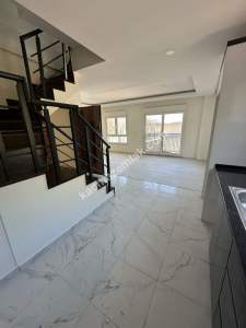 Alanya Oba'da Deniz Manzaralı Satılık 2+1 Dubleks 12