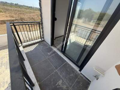 Kaçmaz Emlak'tan 2+1 Satılık 5