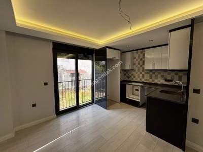 Manavgat Ilıca Merkez'De Satılık 2+1 Daire