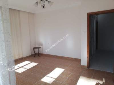 Manavgat Kavaklı Mahallesinde Satılık 2+1 Daire 3