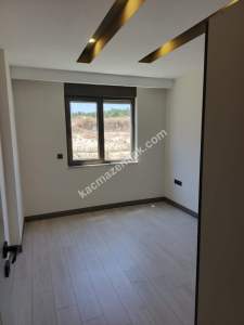 Kaçmaz Emlak'tan Sarılarda Ultra Lüx 1+1 Satılık Daire 9