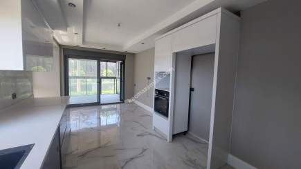 Müstakil Tadında! Sıemens Ankastreli,Lüks 4+1 Bahçe Kat 6