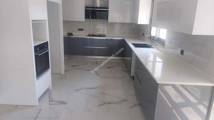 Müstakil Tadında! Sıemens Ankastreli,Lüks 4+1 Bahçe Kat 3