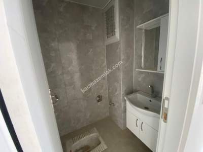 Kaçmaz Emlak'tan Satılık 2+1 Daire 7