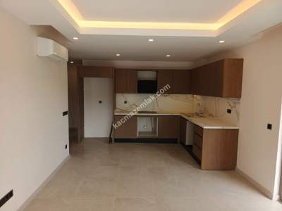 Side'de Site İçin Satılık 2+1 Satılık Daire 8