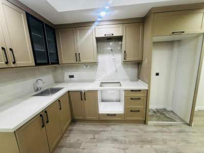 Manavgat Çarşı Merkez'de Satılık 2+1 Daire 4