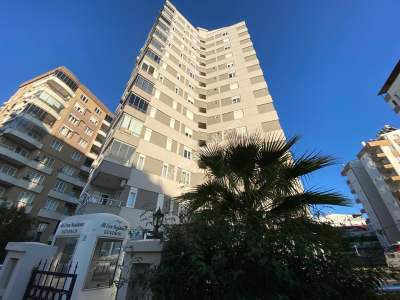 Antalya Fener Mh 2+1 Eşyalı Havuzlu Satılık 1