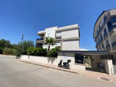 Antalya Muratpaşa Güzeloba'Da 1+1 Satılık Daire