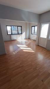 Aydın Cumhuriyet Mah 3+1 Ara Kat Satılık 3