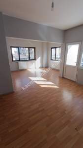 Aydın Cumhuriyet Mah 3+1 Ara Kat Satılık 2