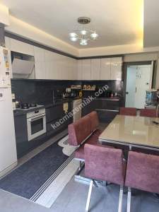 Aydın Hasan Efendi Mah 4+1 Ara Kat Satılık 1