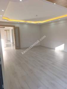 Aydın Zeybek Mah 3+1 Yerden Isıtma Doğalgazlı Satılık 31