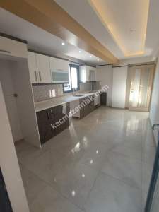 Aydın Zeybek Mah 3+1 Yerden Isıtma Doğalgazlı Satılık 27