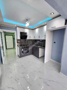 Aydın İncirliova İstiklal Mah 3+1 Cadde Üzeri Satılık 15