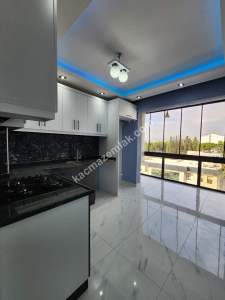 Aydın İncirliova İstiklal Mah 3+1 Cadde Üzeri Satılık 31