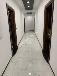 Kuşadası Davutlarda Havuzlu Sitede Satılık Daire 2+1 6