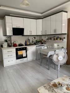 Kuşadası Davutlarda Havuzlu Sitede Satılık Daire 2+1 4