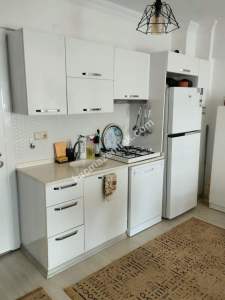 Kuşadası Değirmendere'de Eşyalı Satılık Daire 1+1 4