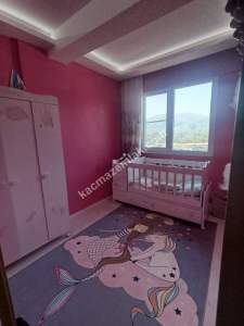 Aydın Umurlu 3+1 Cadde Üzeri Ara Kat Satılık 20