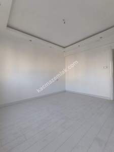 Kacmaz Emlaktan Ordu Caddesinde İçi Yapılı Daire 5