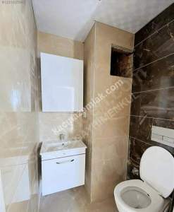 Kaçmaz Emlak Nazilliden Yeşil Mahallede Satılık Daire 12