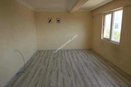 Sultanhisar Atçada Satılık 3+1 Daire 3