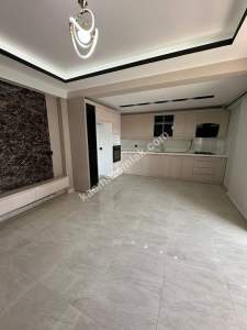 Batman Çamlıtepe Mah Sinde Satılık 3.5+1 Daire 3