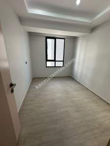 Batman Çamlıtepe Mah Sinde Satılık 3.5+1 Daire 9