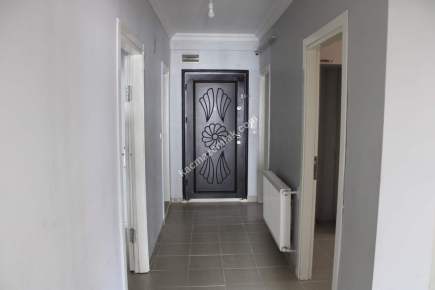 Bahçelievler Mah. Merkezi Konumda Satılık 3+1 Daire 6